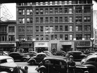 800 block of Main Street, east side, no. 3589; Downtown Buildings