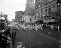 Houston volunteers to Navy, no. 05923; World War II