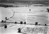 Flood aerials, flood-w17; Aerials-1930s