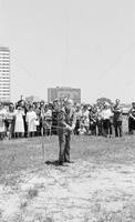 Bob Hope at ground-breaking in Sharpstown; Celebrities