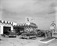 Texas Co., Stevens St., no. 2661; Gas stations, Texaco