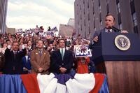 Bush campaign stop in Ohio [139422]