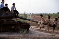 Post war Vietnam [T 70400]