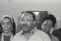 MLK flies to jail in Birmingham, Martin Luther King assignment
