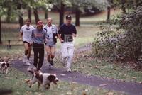 Bush jogs with Vince Gold [GL 081127]