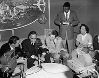Ralph Bunche met at airport/news conference