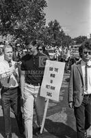 SDS (Students for a Democratic Society) march to the Capitol building.