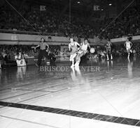 Photograph of UT vs. Tech varsity basketball game