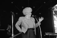 Photograph of Ann Richards speaking at Scholz Garten, July 2, 1992