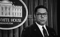 Photograph of Colin Powell during a press briefing, 1988