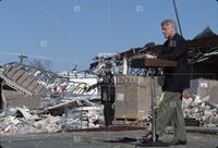 Bill Clinton visits tornado damage