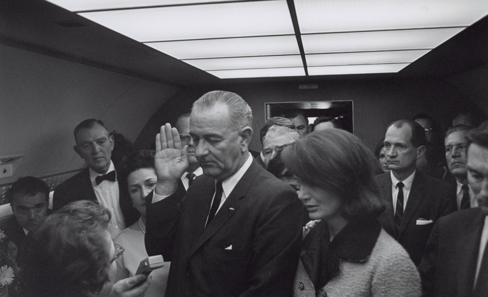 Jack Brooks campaigning at the gate of the Gulf Refinery in Port Arthur for the Kennedy/Johnson ticket