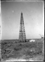 Oil well near Loma Alta, February 24, 1920